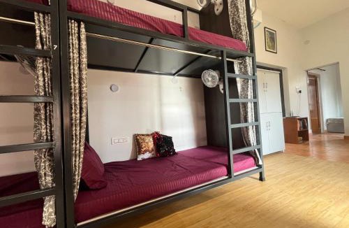 Amritsar Hostel | Green Backpacker's Hostel and Homestay