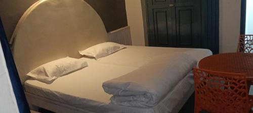 Old Manali Bed & Breakfast | Green forest BnB and cafe