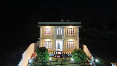 Wellington House | Green Hills Cottage