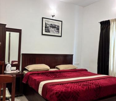 Thalayathimund House | Green woods stays