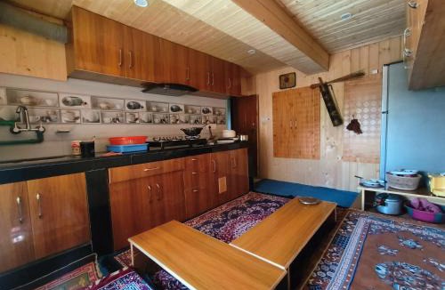 Keylong House | Gremuspa Homestay