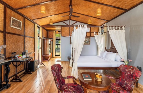 Kalinjara Hotel | Growpure Luxury Farm & Nature Resort
