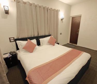 Srinagar House | Gulmarg Orchard
