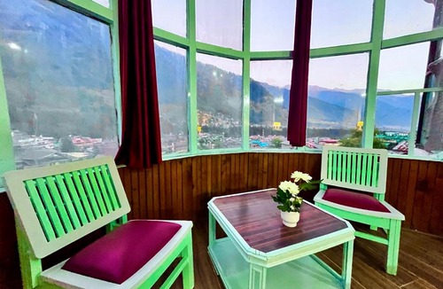 Manali Hotel | Hadimba Palace, Manali