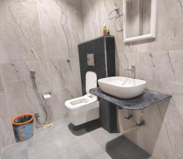 Sualkuchi Hotel | Happy Villa Regency