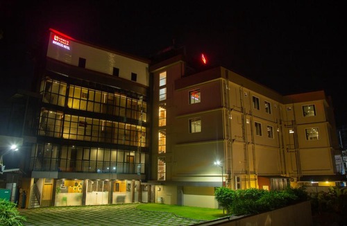 Palakkad Hotel | Hasco Tower Business Hotel Stay close to Palakkad junction railway station
