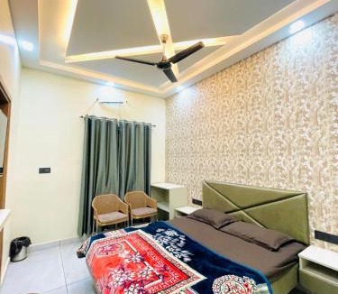 Jagadhri Hotel | Hasrat Residency
