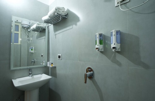 Anantnag District Hotel | Hayat Residency