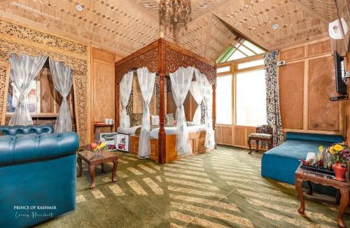 Brein Boat Rental | Heritage Prince of Kashmir Luxury Houseboat