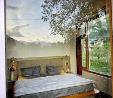 Manali Hostel | Hi Strangers Stay Manali