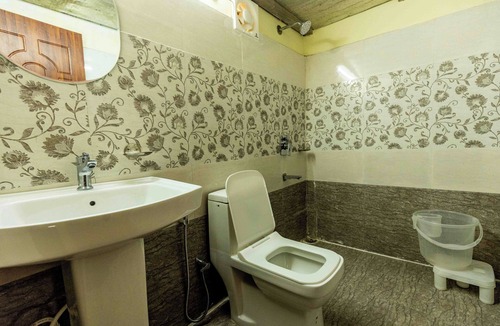 Naina Range House | Hidden Valley Homestay Pangot
