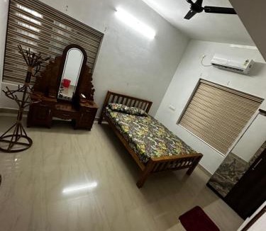 Chirayinkil House | Hideout stays