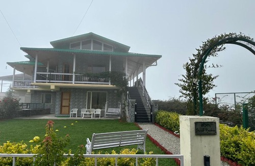 Tehri Range House | Highfield Villa