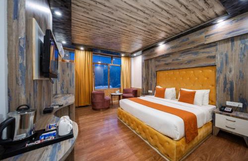 Aleo Resort | Hill Rver Resort Central heated and air cooled - Near Mall Road