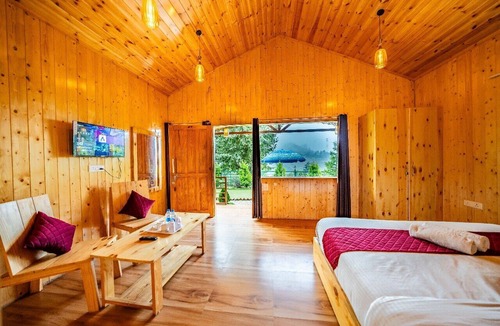Naina Range Hotel | Hilltop Cottage Pangot