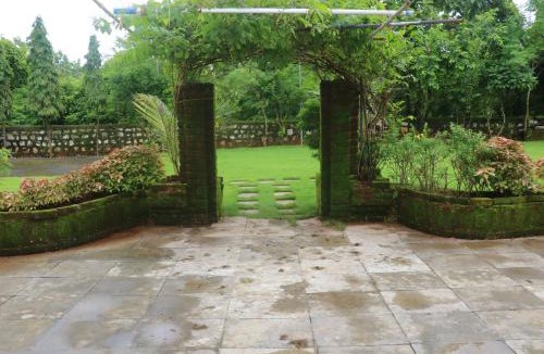 Bherav House | Hillview 4BHK Pool Villa Near Imagica