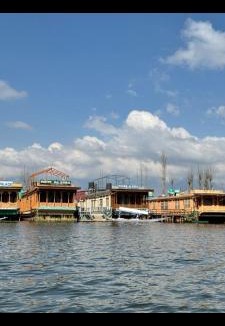 Brein Hotel | himalayan house
