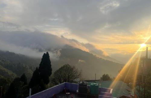 Darjeeling House | Himalayan Panorama Homestay