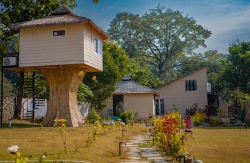 Bail Parao Resort | Hobbit House Jim corbett whispering roots