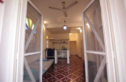 Kalapettai Hotel | Holi-Wood Guesthouse