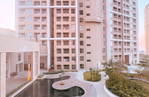 Chandkheda House | Home in midst of Greenery