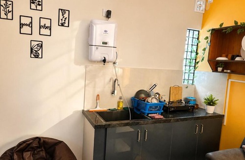 Electronic City Phase II Apartment | Home Stay with Power Backup and Lift in Electronic City