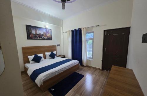 Chamoli Hotel | Hotel Aashirwad
