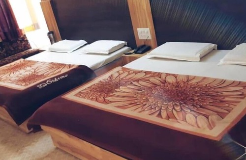 Katra Hotel | Hotel Aashirwad