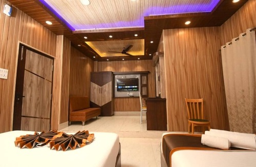 Mamit Hotel | Hotel Adhunik