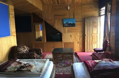 Rishop Hotel | Hotel Aditya