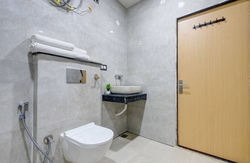 Mahipalpur Bed & Breakfast | HOTEL AERO HOMESTAY