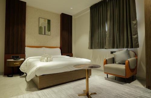 Akalkot Hotel | Hotel Aishwarya