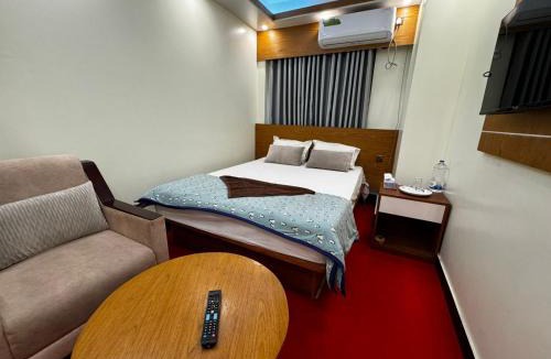 Dhaka Hotel | Hotel Al-Hayat Abasik