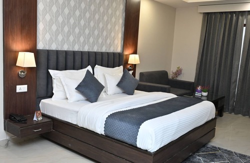 Bullawala Hotel | Hotel Alaknanda