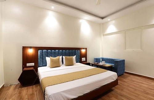 Old Delhi Hotel | Hotel Amrit Near Old Delhi Railway Station