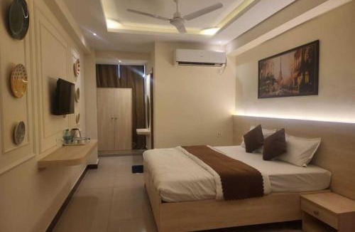 Bulandshahr Hotel | Hotel Ananta Vilas