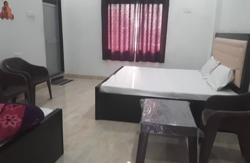 Haraiya Hotel | Hotel Anuj Palace ll Near Ram Mandir - Comfortable AC Stay