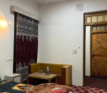Rajbagh Hotel | Hotel Apex