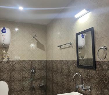 Rajbagh Hotel | Hotel Apex