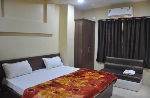 Mandsaur Hotel | HOTEL ASHUTOSH Mandsaur