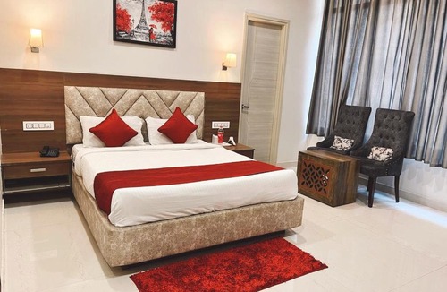 Zirakpur Hotel | HOTEL ATHENS , a boutique hotel
