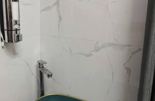Shri Madhopur House | Hotel Atithi