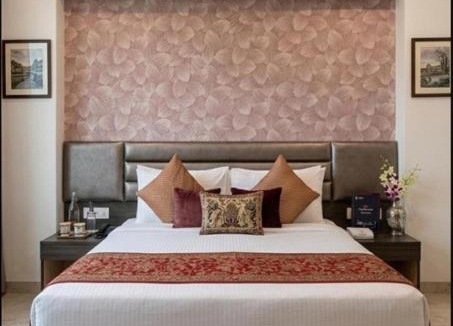 Sahibabad Hotel | Hotel Banana Tree & Banquets, Sahibabad