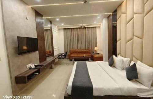 Panipat Hotel | Hotel Bhumi Residency