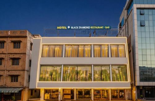 Zirakpur Hotel | Hotel Black Diamond, Patiala Chok 2 min from Zirakpur Bus Stand near Panchkula