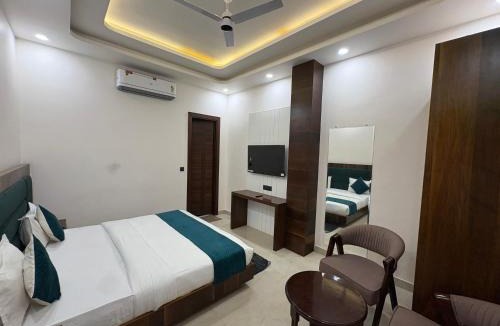 Meerut Hotel | Hotel Bliss Inn & Terrace