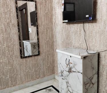 Karnal Hotel | Hotel Blue Heaven