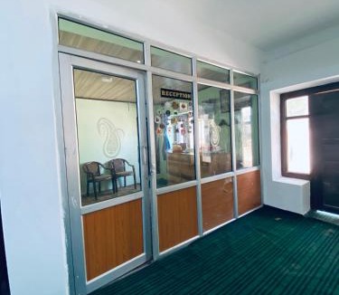 Shargole House | Hotel Border View