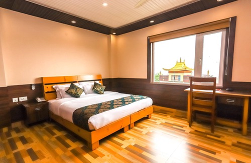 Fatehpur Hotel | Hotel Buddha House Himalayan Brothers