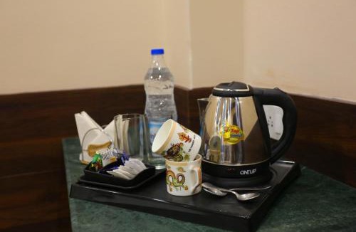 Fatehpur Hotel | Hotel Buddha House Himalayan Brothers